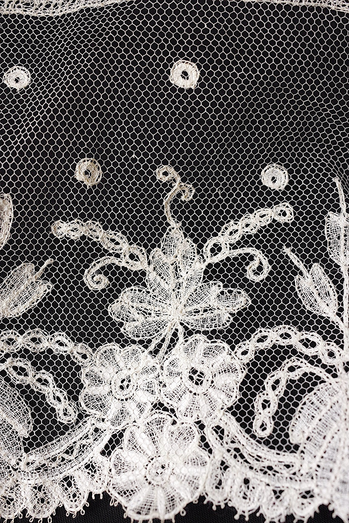 アンティークレース　dentelle ancienne 襟付きケープ＋167cm .FR a l'epoque