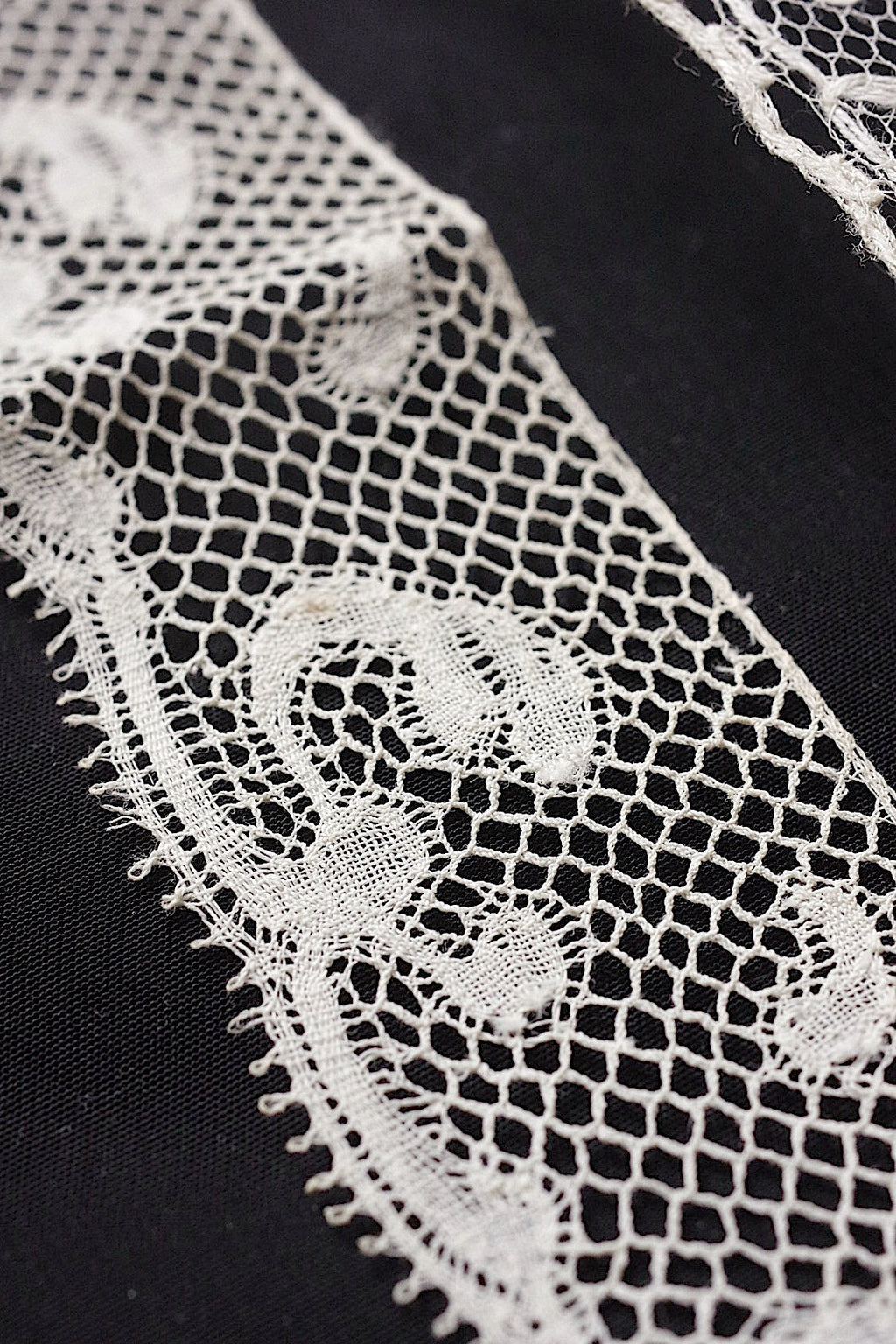 アンティークレース　dentelle ancienne 6本 .FR a l'epoque