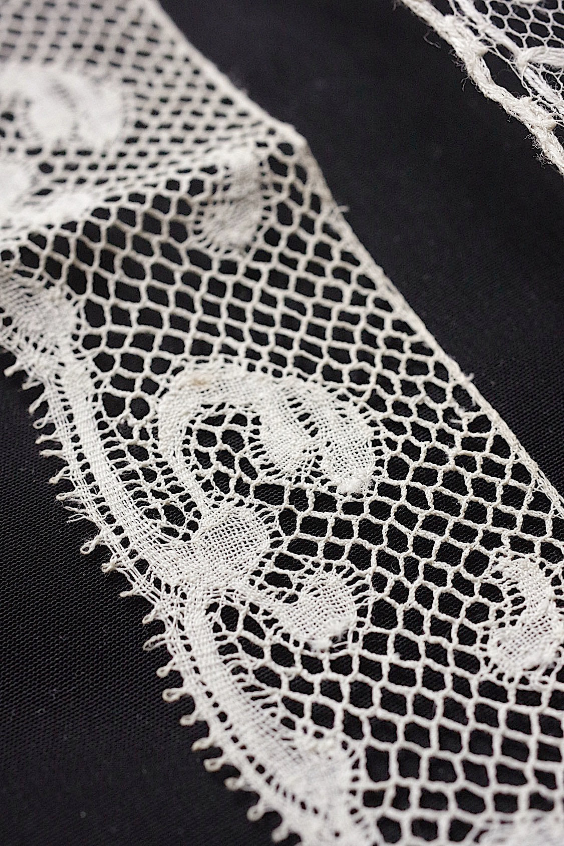 アンティークレース　dentelle ancienne 6本 .FR a l'epoque