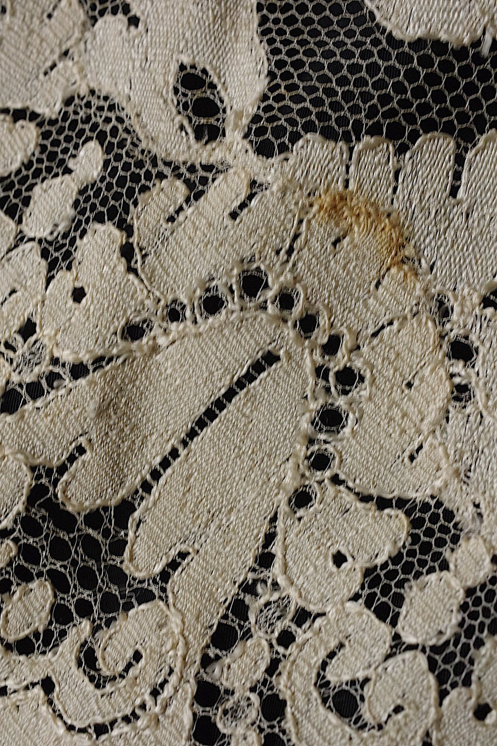 アンティークレース　dentelle ancienne ブロンドレースショール .FR a l'epoque