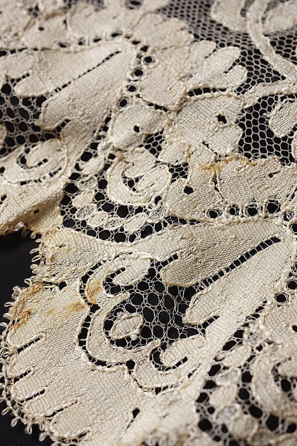 アンティークレース　dentelle ancienne ブロンドレースショール .FR a l'epoque