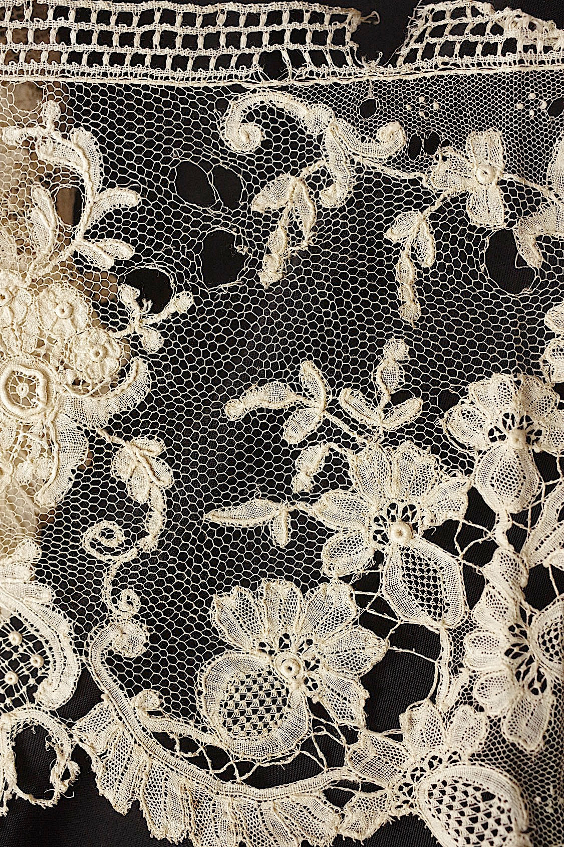 アンティークレース　dentelle ancienne　素材用　lots 1 .FR a l'epoque