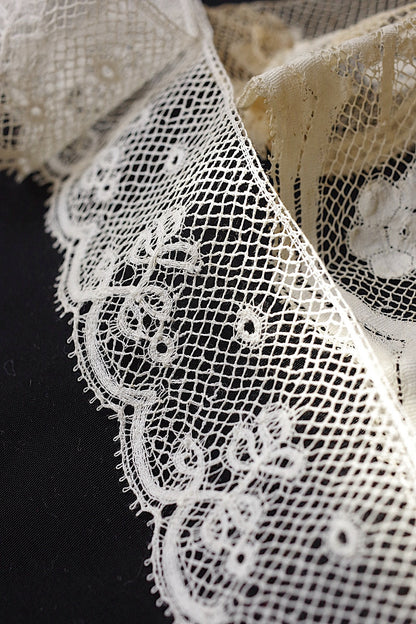 アンティークレース　dentelle ancienne　素材用　lots 2 .FR a l'epoque