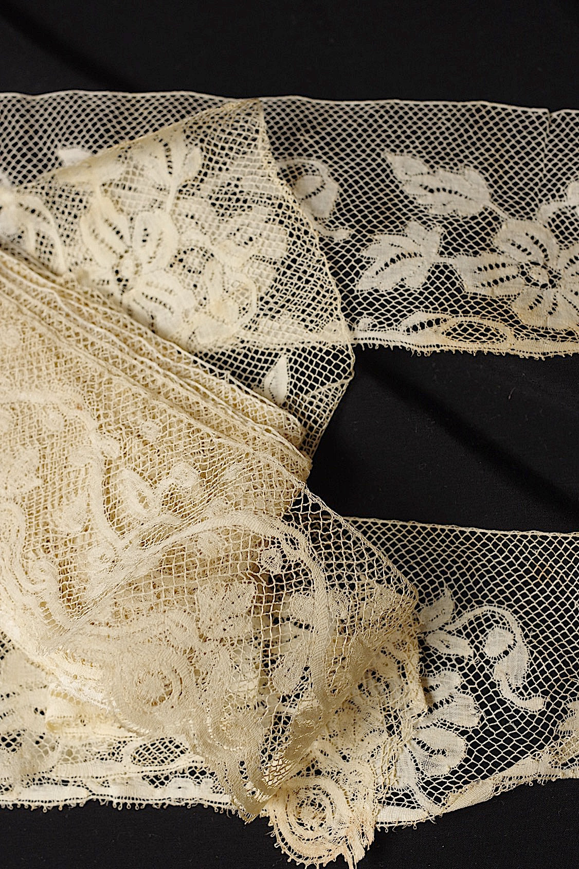 アンティークレース　dentelle ancienne　素材用　lots3 .FR a l'epoque