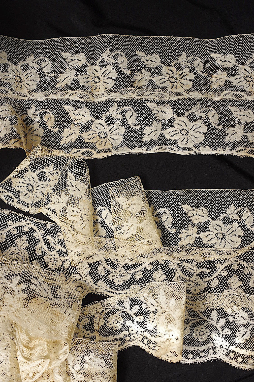 アンティークレース　dentelle ancienne　素材用　lots3 .FR a l'epoque