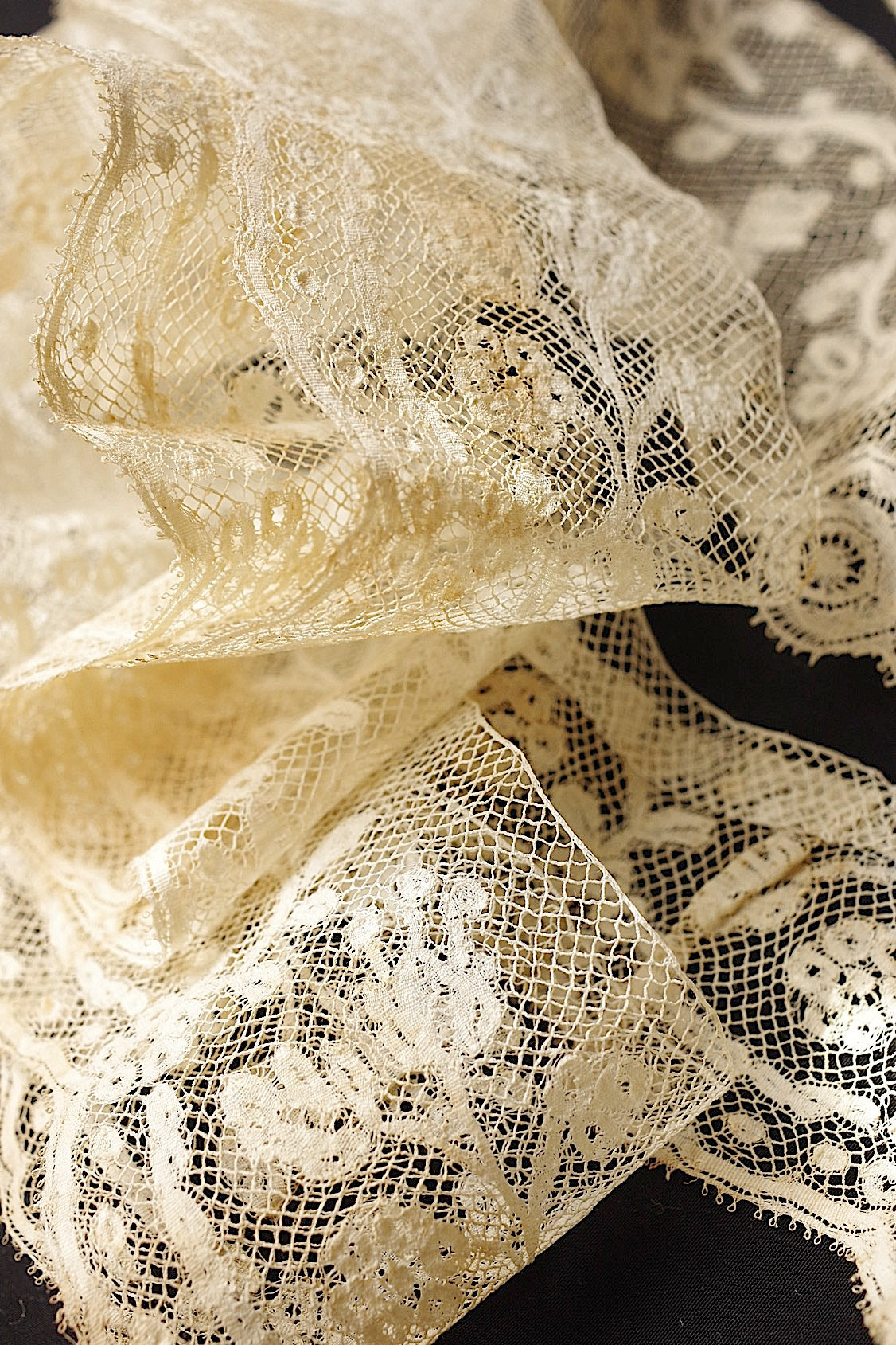アンティークレース　dentelle ancienne　素材用　lots3 .FR a l'epoque