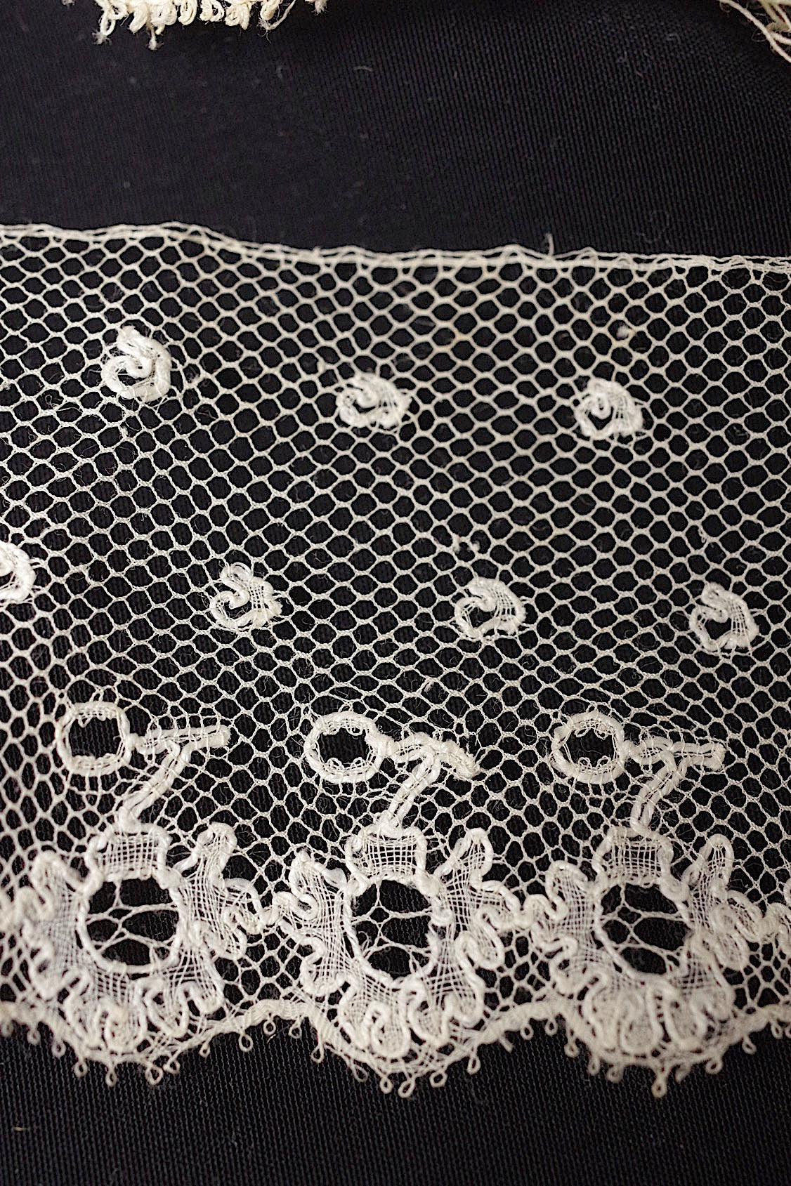 アンティークレース　dentelle ancienne　素材用　lots4 .FR a l'epoque