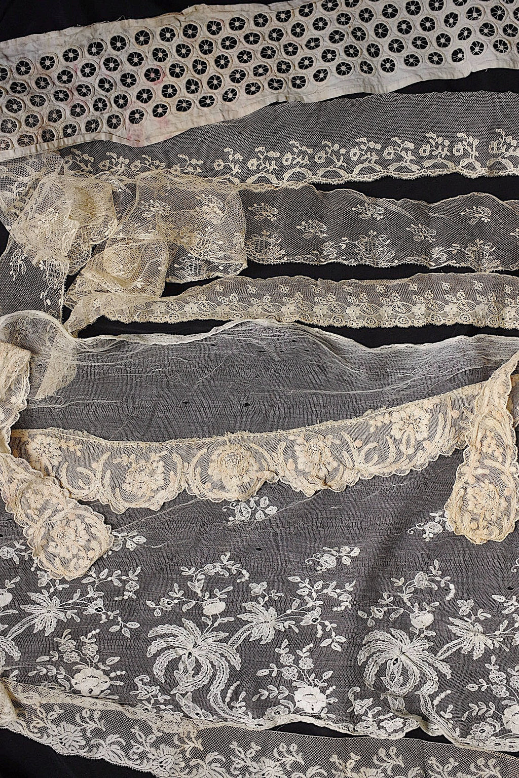 アンティークレース　dentelle ancienne　素材用　lots5 .FR a l'epoque