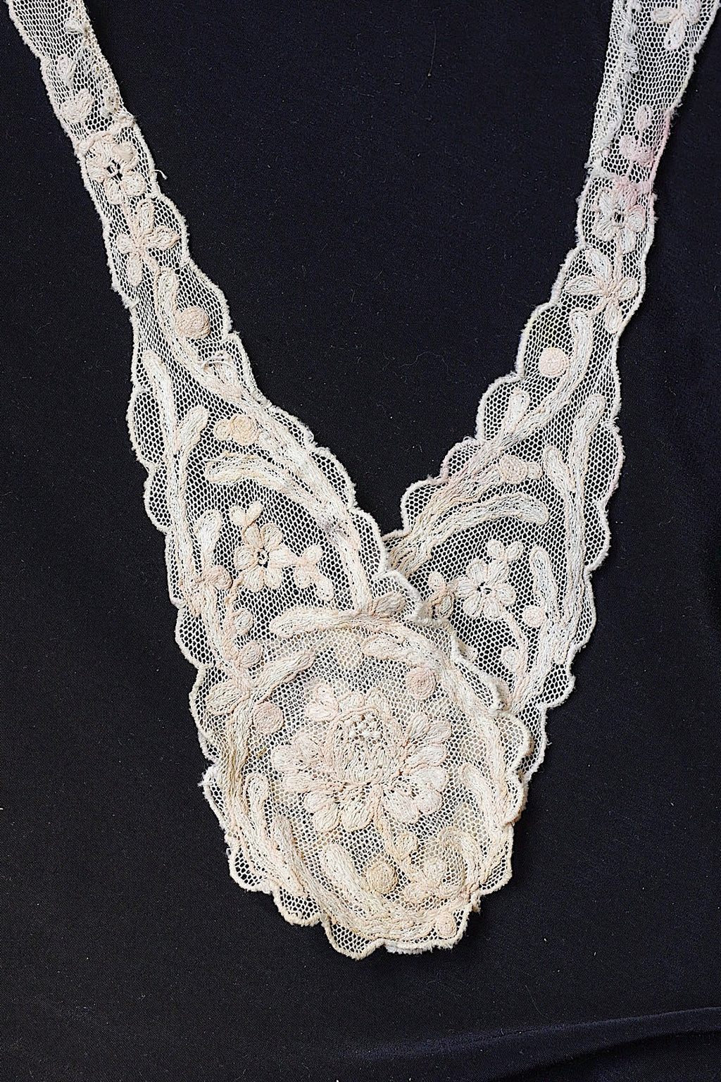 アンティークレース　dentelle ancienne　素材用　lots5 .FR a l'epoque