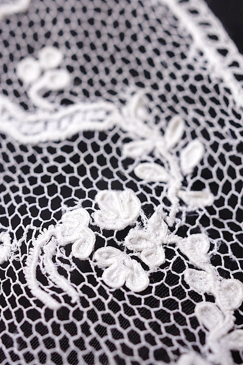 アンティークレース　dentelle ancienne　150cm 220cm アランソン .FR a l'epoque