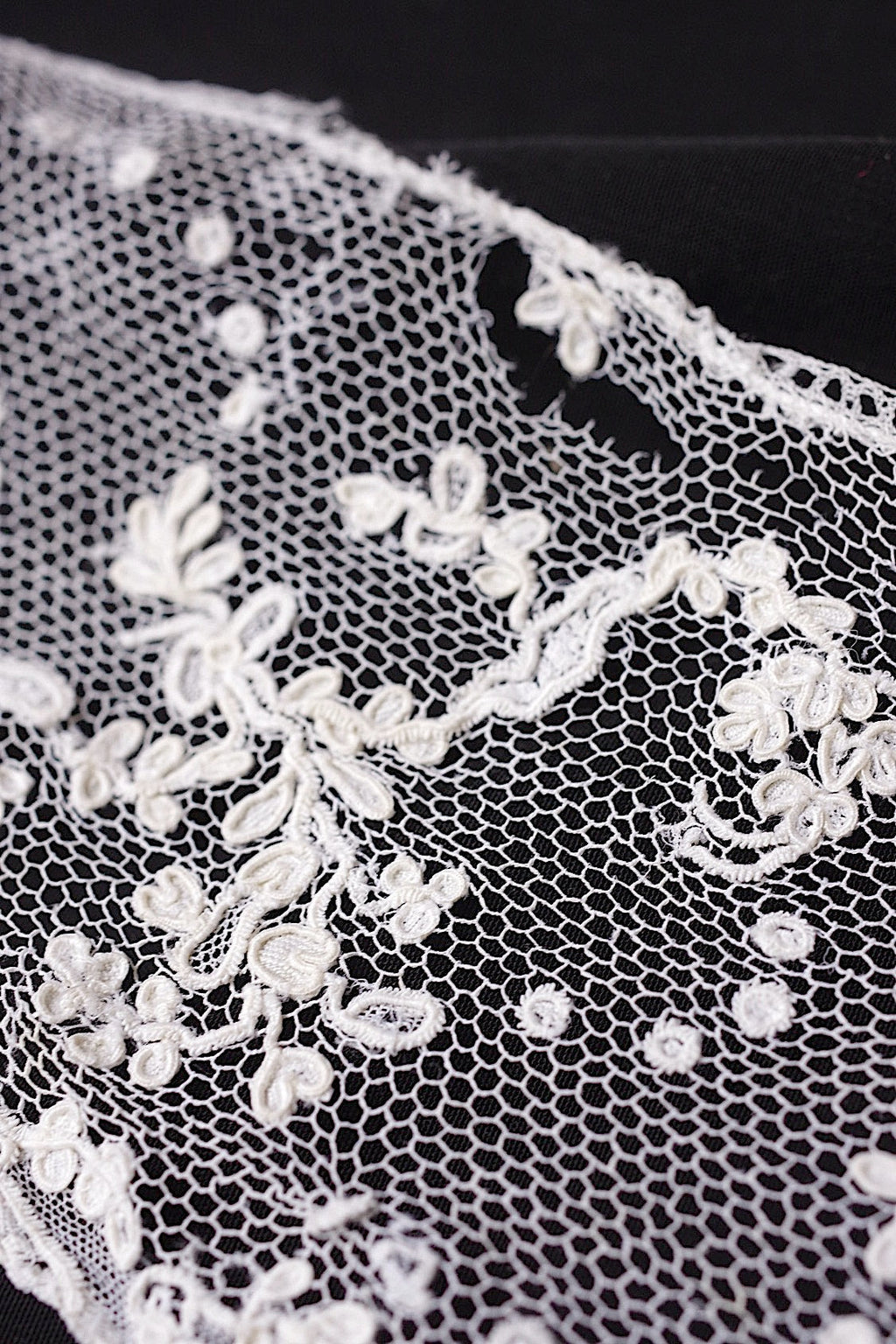 アンティークレース　dentelle ancienne　150cm 220cm アランソン .FR a l'epoque