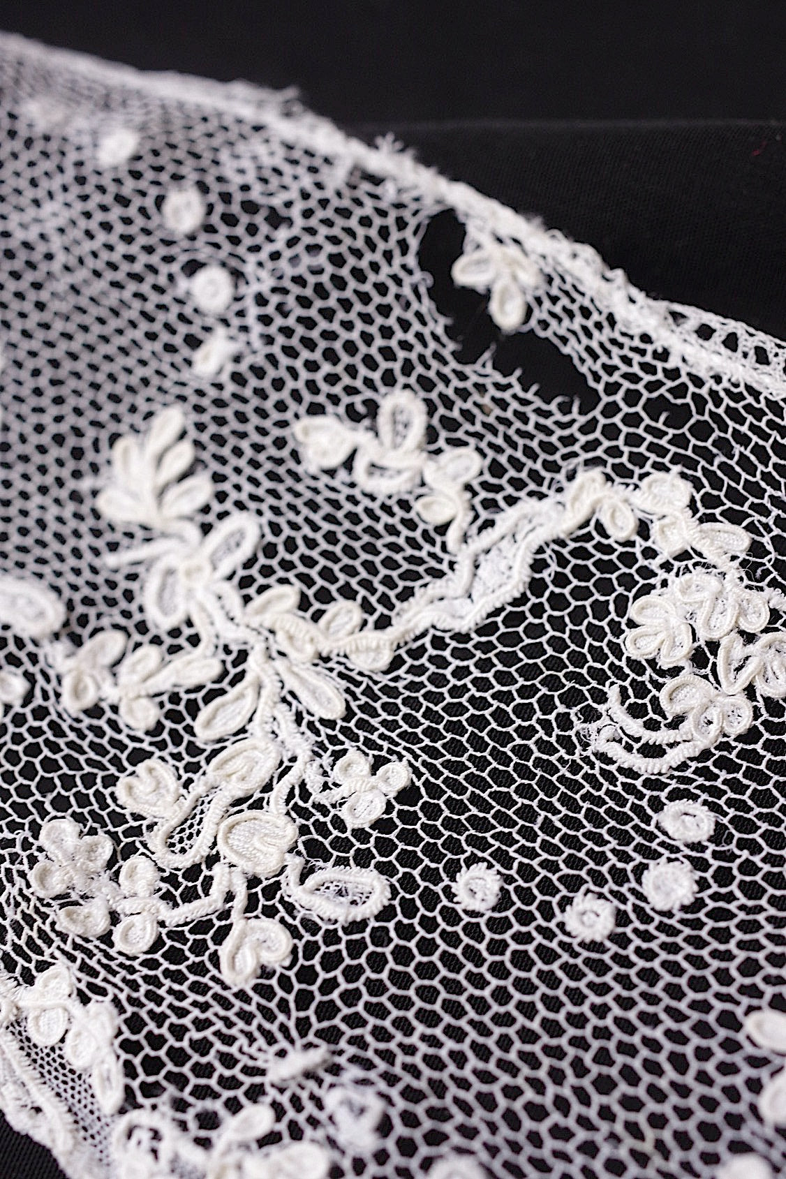 アンティークレース　dentelle ancienne　150cm 220cm アランソン .FR a l'epoque