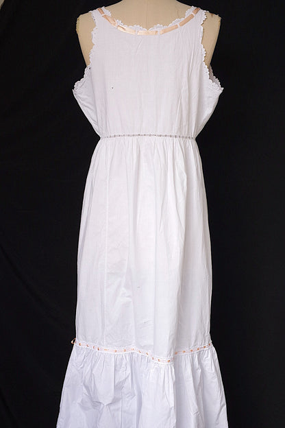 アンティークワンピース　vêtement antique .FR a l'epoque