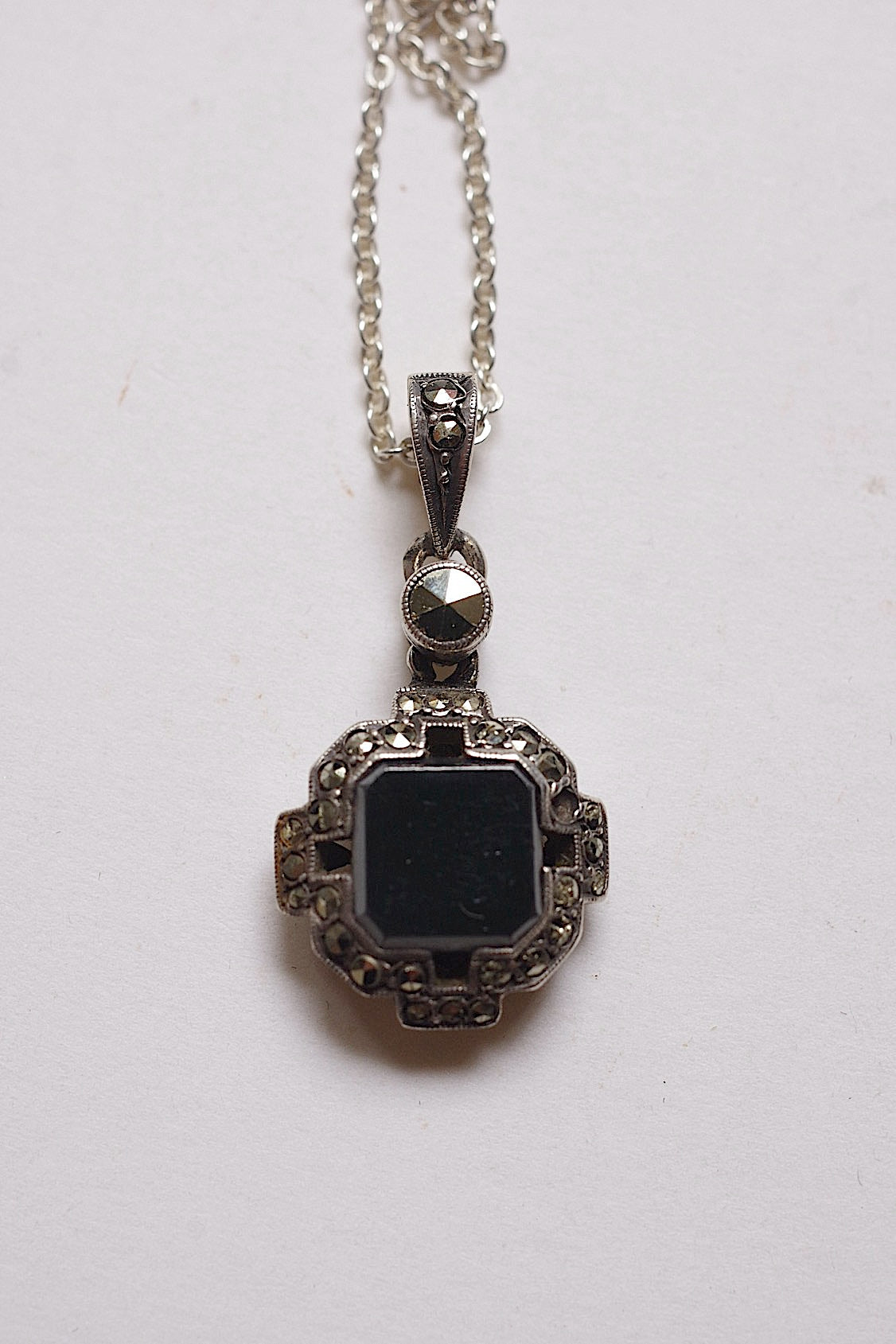 アンティークペンダント　collier antique .FR a l'epoque