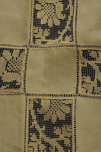 アンティークテーブルウェア　antique nappe lot .FR a l'epoque
