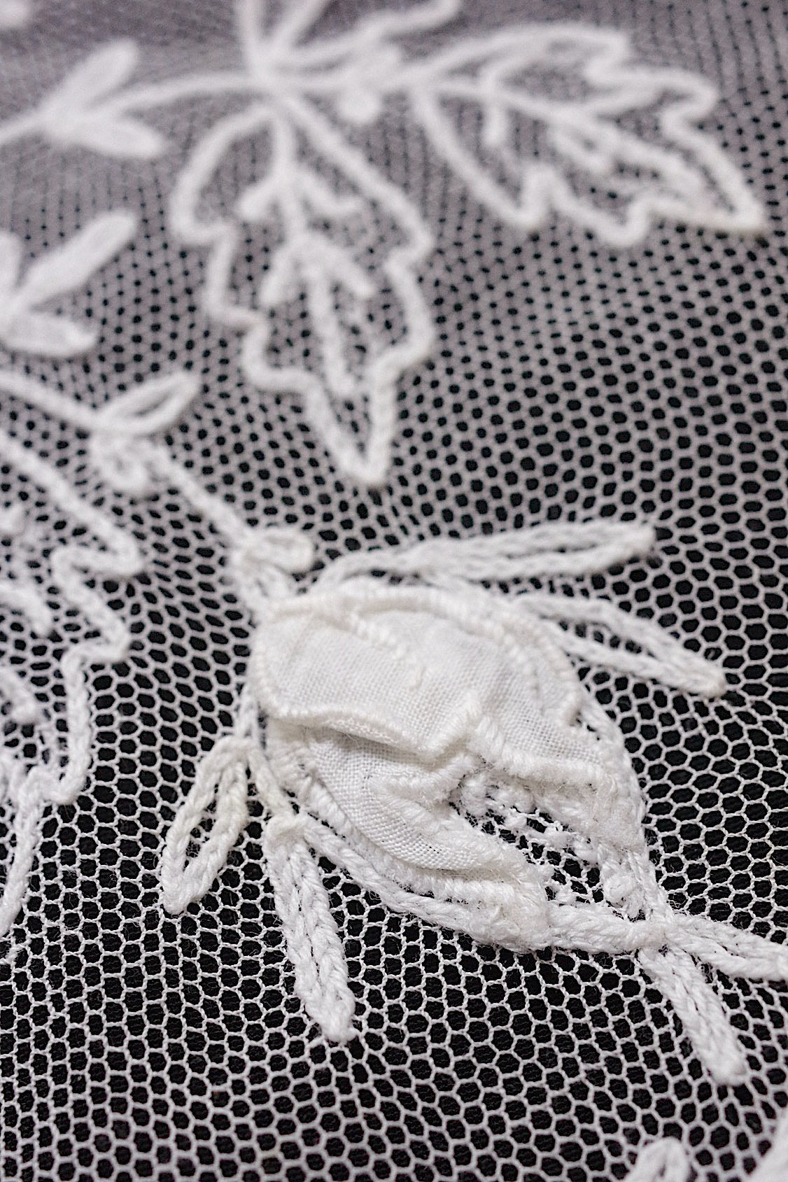 アンティークレース　dentelle ancienne タイ .FR a l'epoque