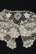 アンティークレース　dentelle ancienne クロシェ襟 .FR a l'epoque