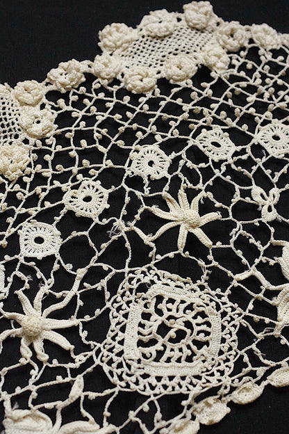 アンティークレース　dentelle ancienne クロシェ襟 .FR a l'epoque