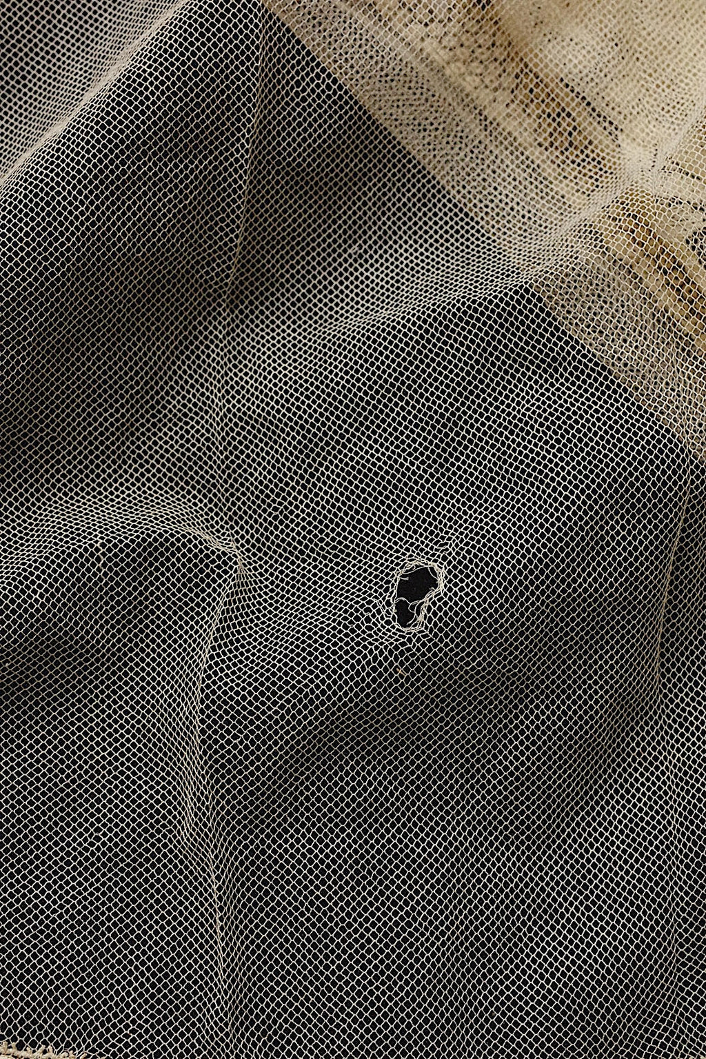 アンティークレース　dentelle ancienne スカート生地　ハギレ1 .FR a l'epoque