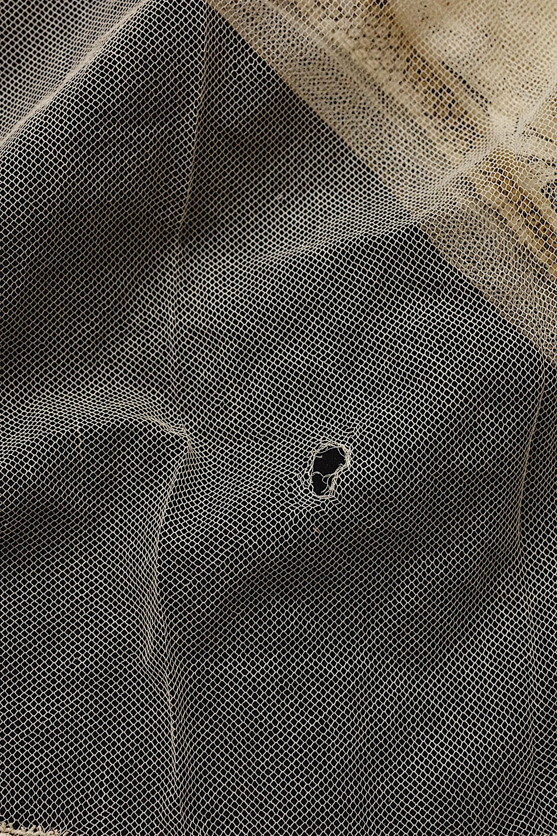 アンティークレース　dentelle ancienne スカート生地　ハギレ1 .FR a l'epoque