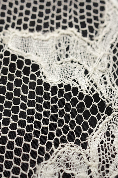 アンティークレース　dentelle ancienne スカート生地　ハギレ2 .FR a l'epoque