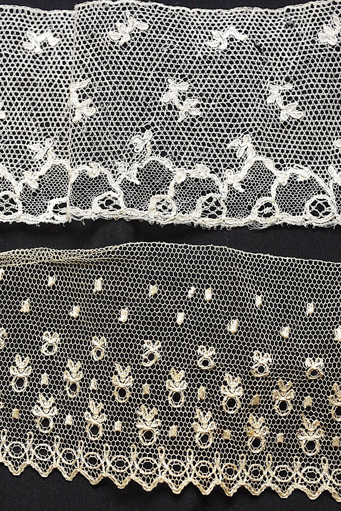 アンティークレース　dentelle ancienne 194cm　103cm .FR a l'epoque