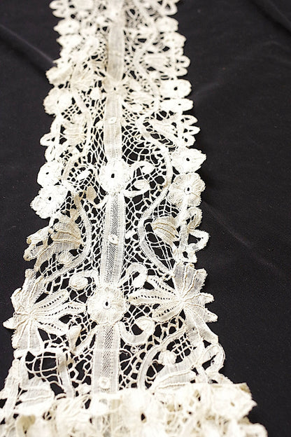 アンティークレース　dentelle ancienne タイ＋モチーフ .FR a l'epoque