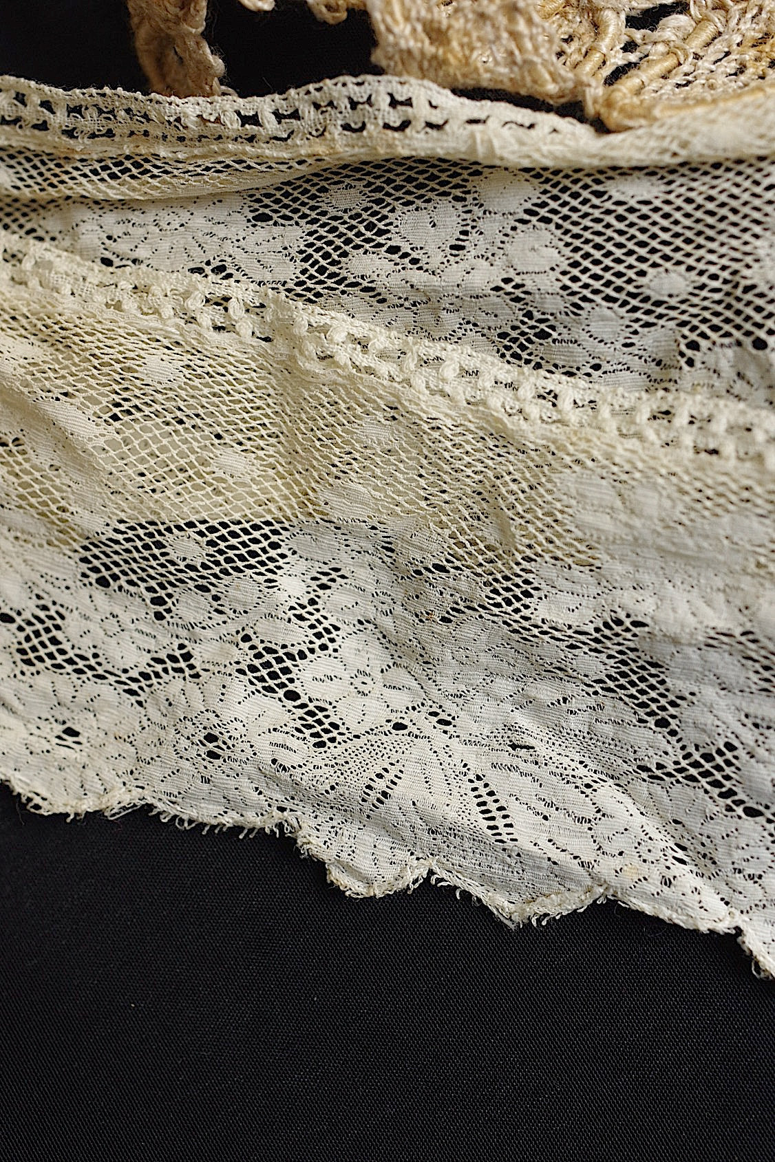 アンティークレース　dentelle ancienne 素材用lots1 .FR a l'epoque