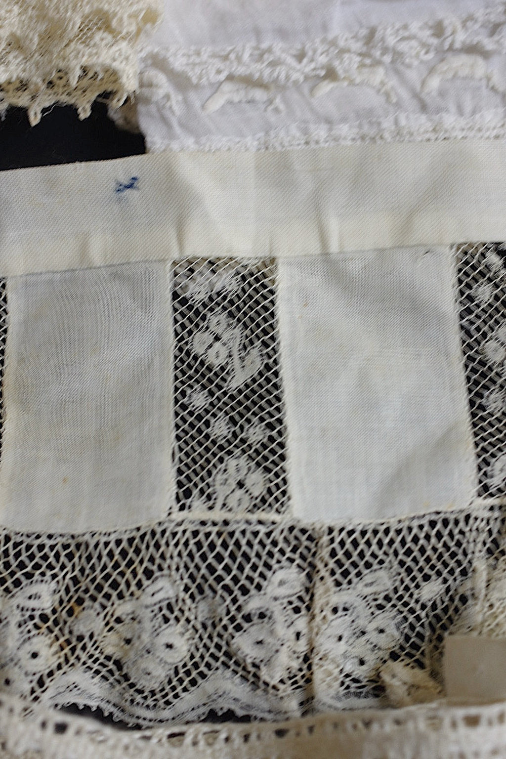 アンティークレース　dentelle ancienne 素材用lots1 .FR a l'epoque