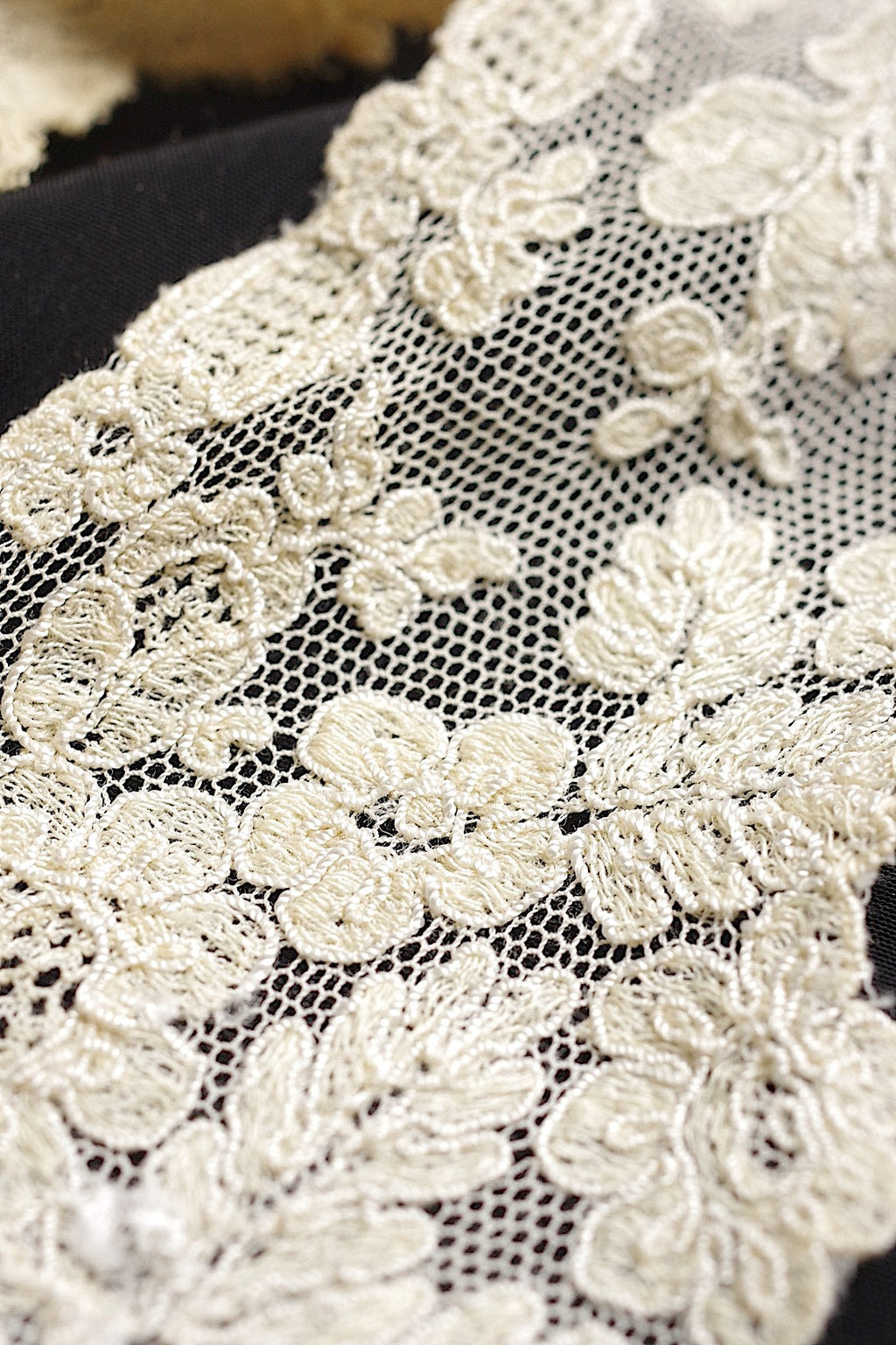 アンティークレース　dentelle ancienne 素材用lots3 .FR a l'epoque