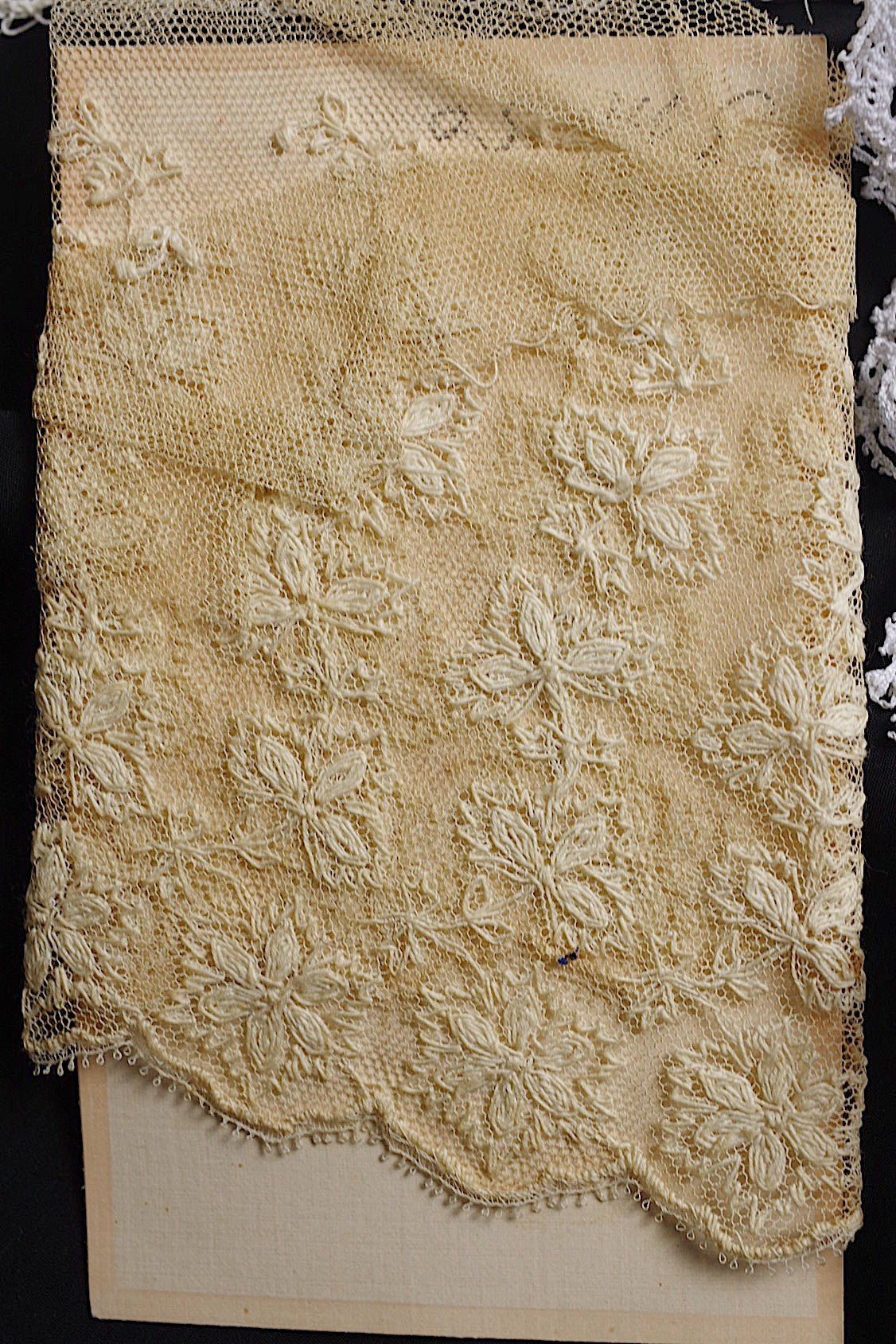 アンティークレース　dentelle ancienne 素材用lots3 .FR a l'epoque