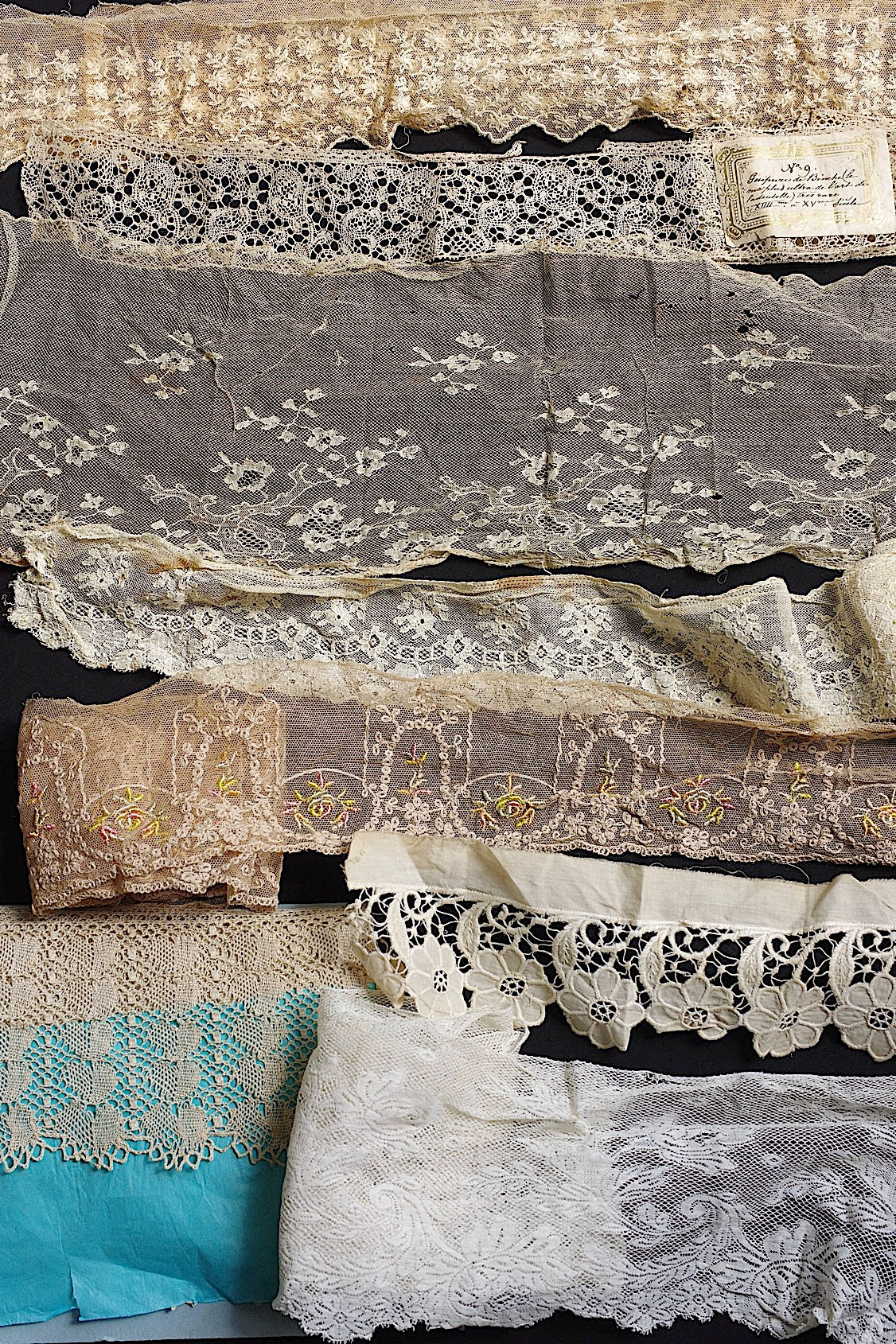 アンティークレース　dentelle ancienne 素材用lots4 .FR a l'epoque