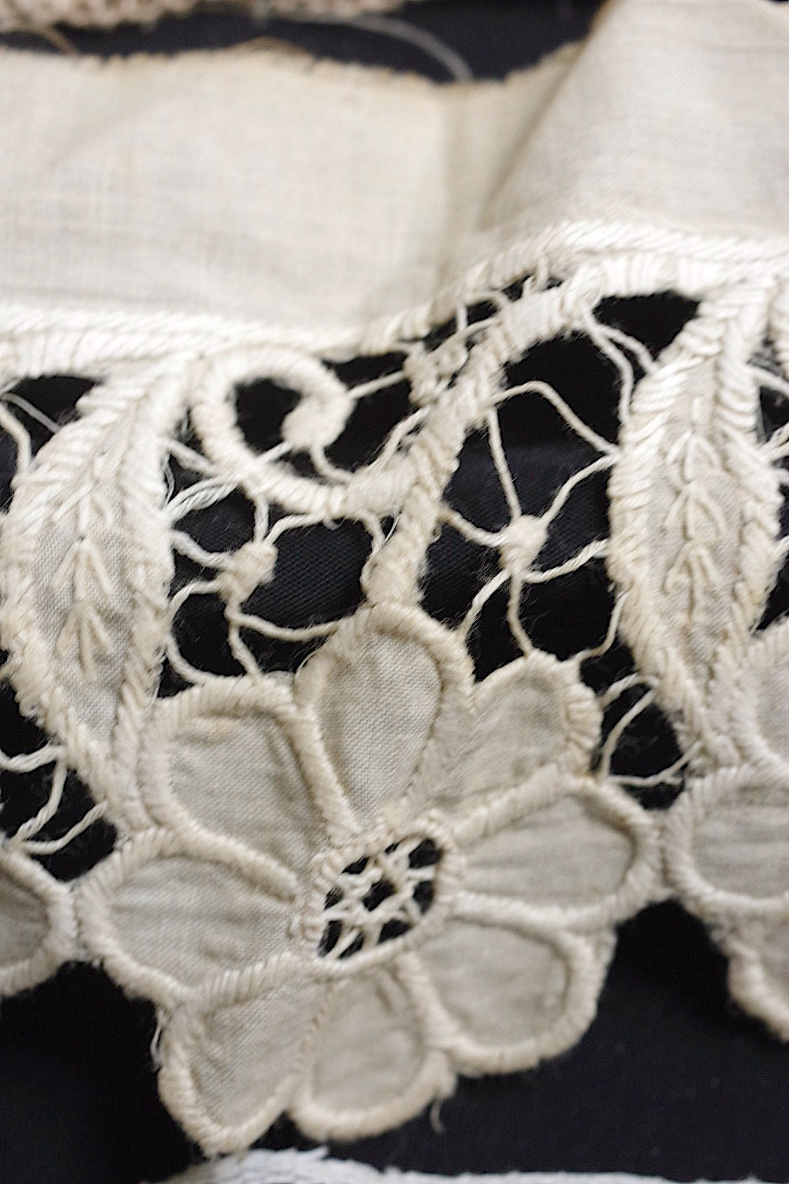 アンティークレース　dentelle ancienne 素材用lots4 .FR a l'epoque