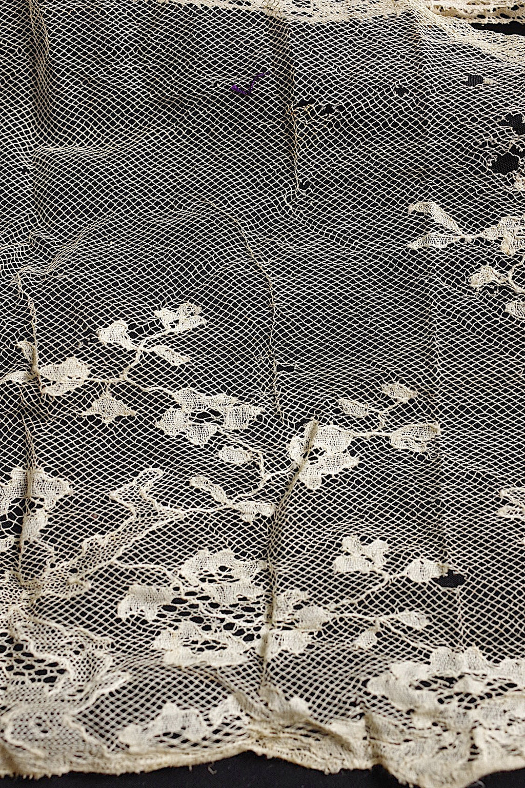 アンティークレース　dentelle ancienne 素材用lots4 .FR a l'epoque