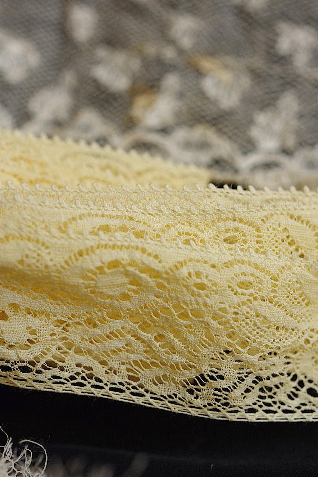 アンティークレース　dentelle ancienne 素材用lots5 .FR a l'epoque