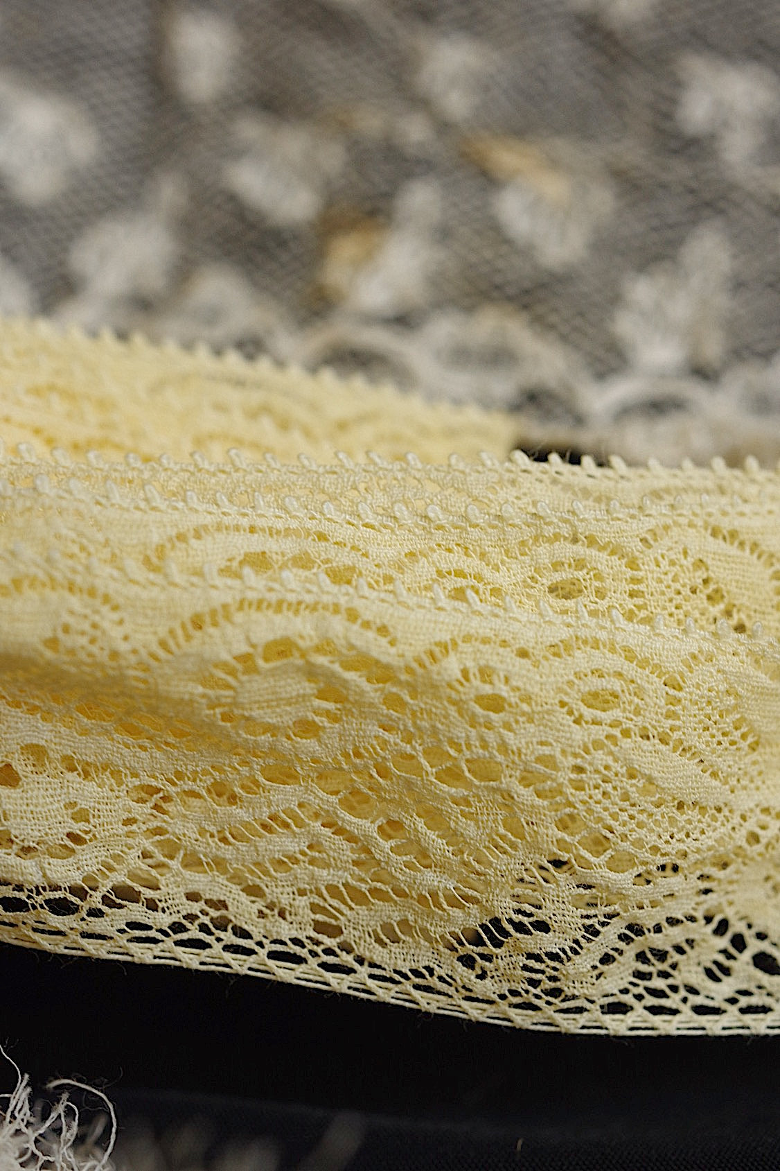 アンティークレース　dentelle ancienne 素材用lots5 .FR a l'epoque