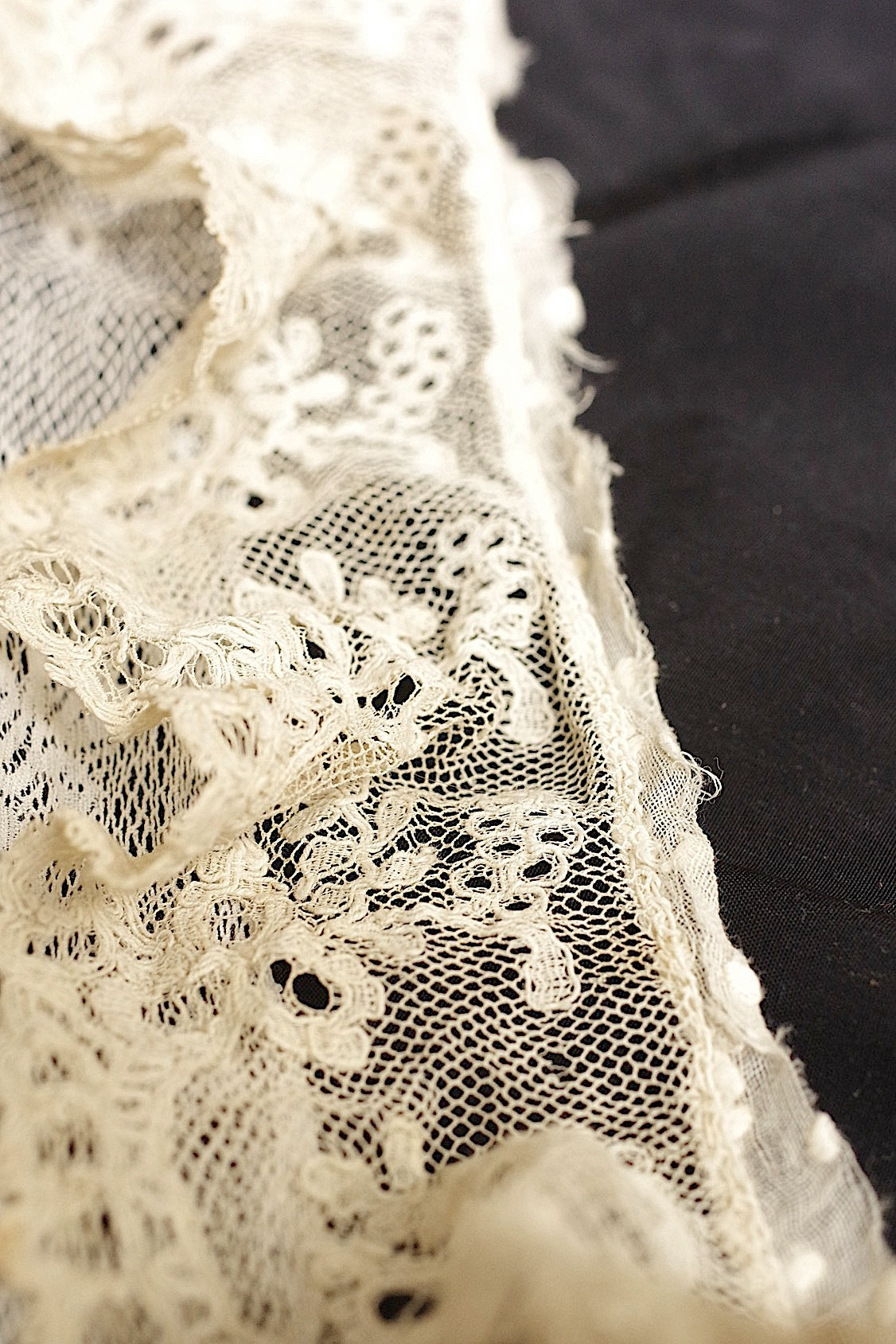 アンティークレース　dentelle ancienne 素材用lots6 .FR a l'epoque