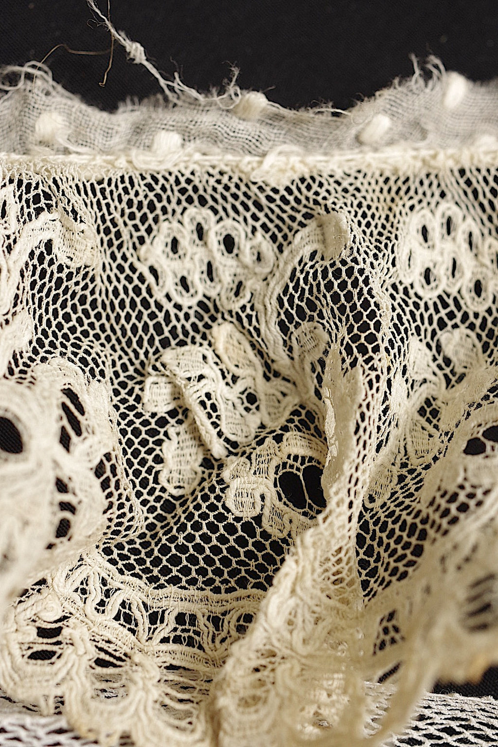 アンティークレース　dentelle ancienne 素材用lots6 .FR a l'epoque