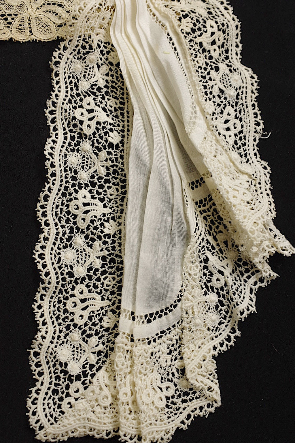 アンティークレース　dentelle ancienne 素材用lots6 .FR a l'epoque