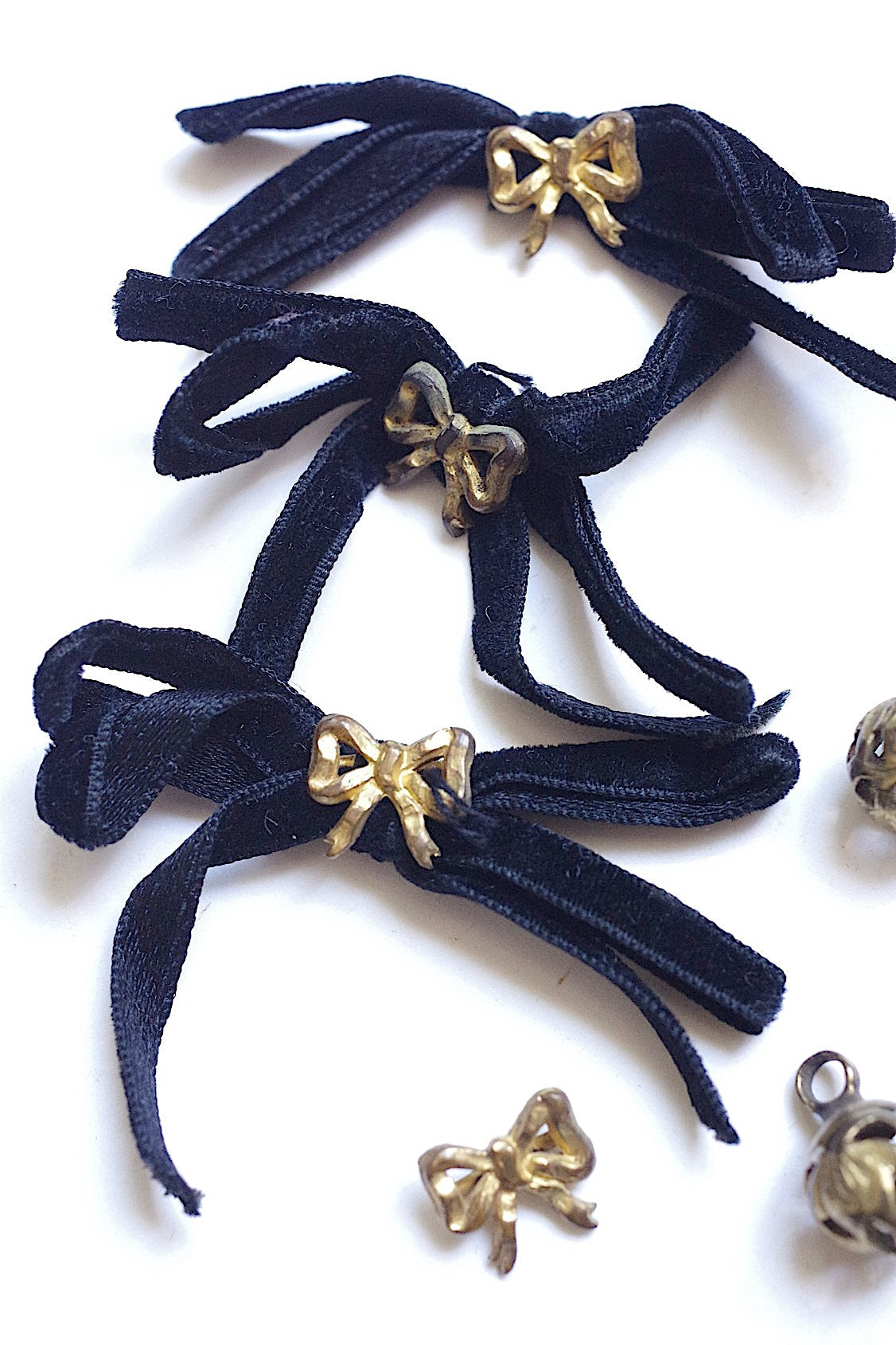 アンティークボタン　boutons antique lots1 .FR a l'epoque