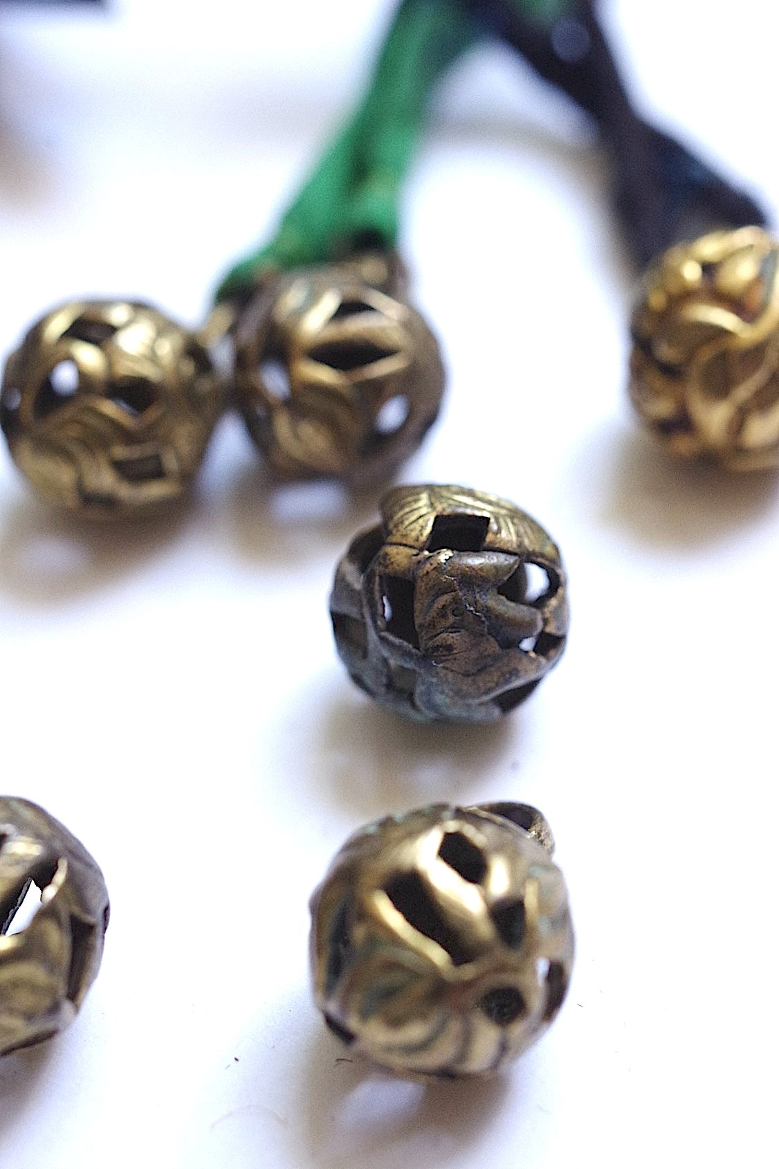 アンティークボタン　boutons antique lots1 .FR a l'epoque