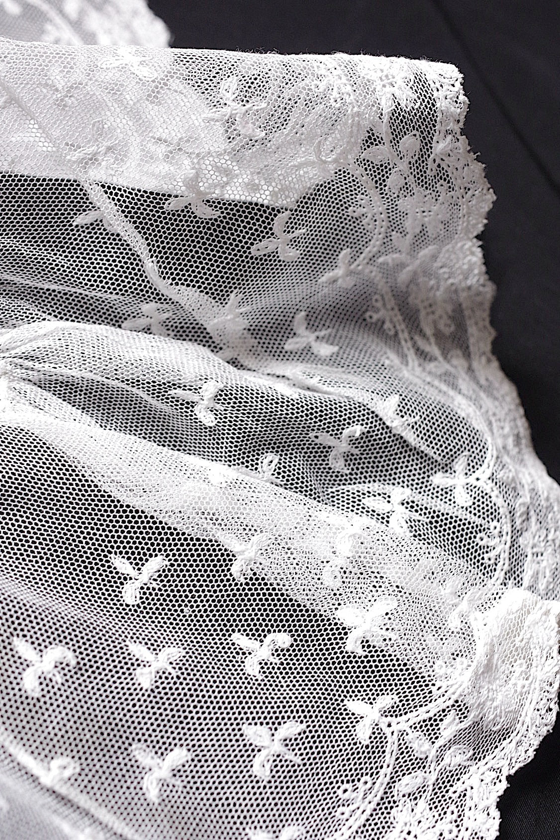 アンティークレース　dentelle ancienne-antique lace ベール .FR a l'epoque