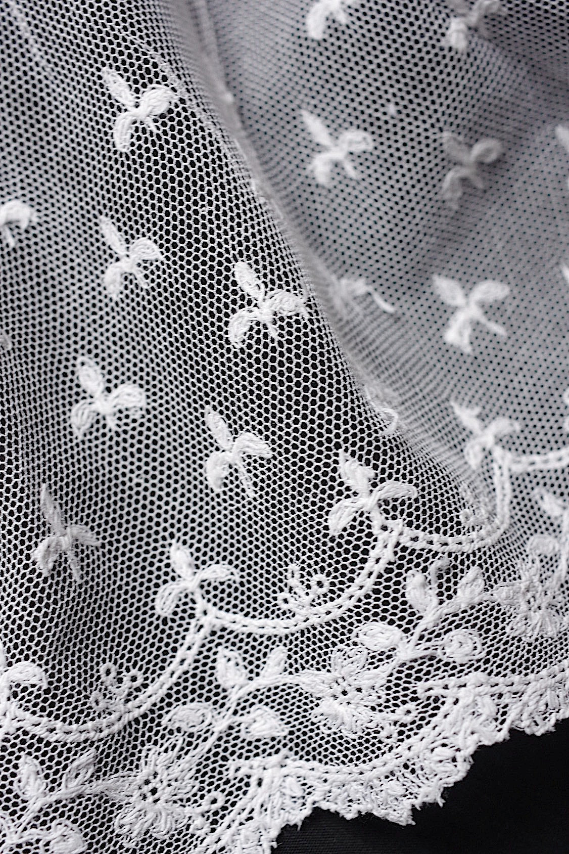 アンティークレース　dentelle ancienne-antique lace ベール .FR a l'epoque