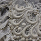 アンティークレース　dentelle ancienne-antique lace 刺繍カバー　素材 .FR a l'epoque