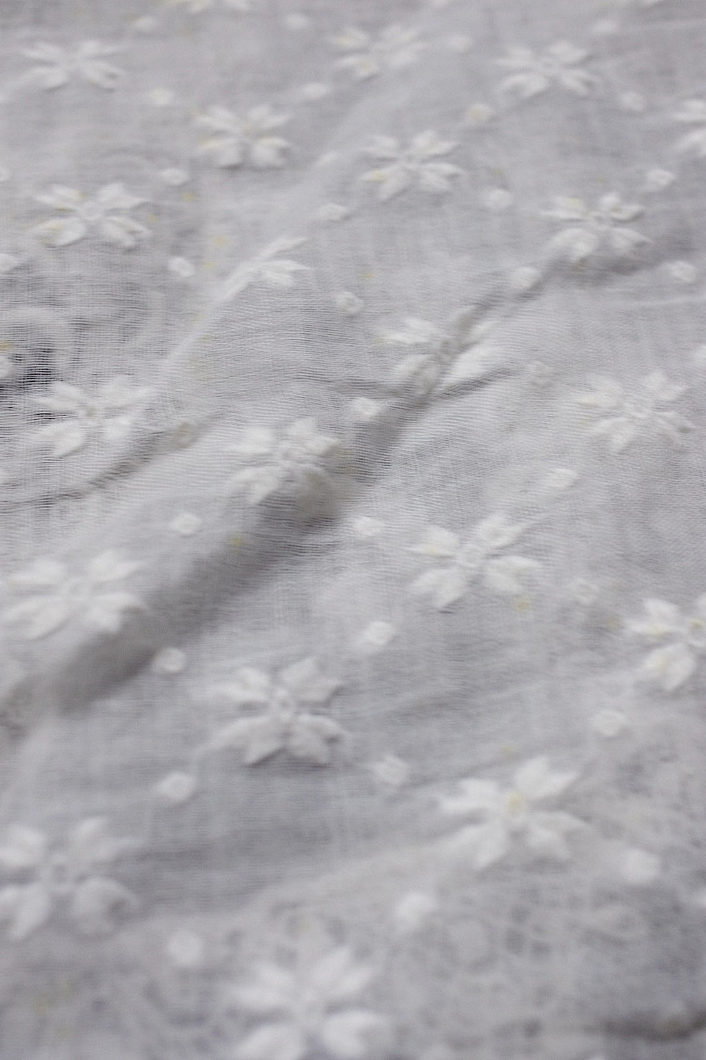 アンティークレース　dentelle ancienne-antique lace 刺繍カバー　素材 .FR a l'epoque