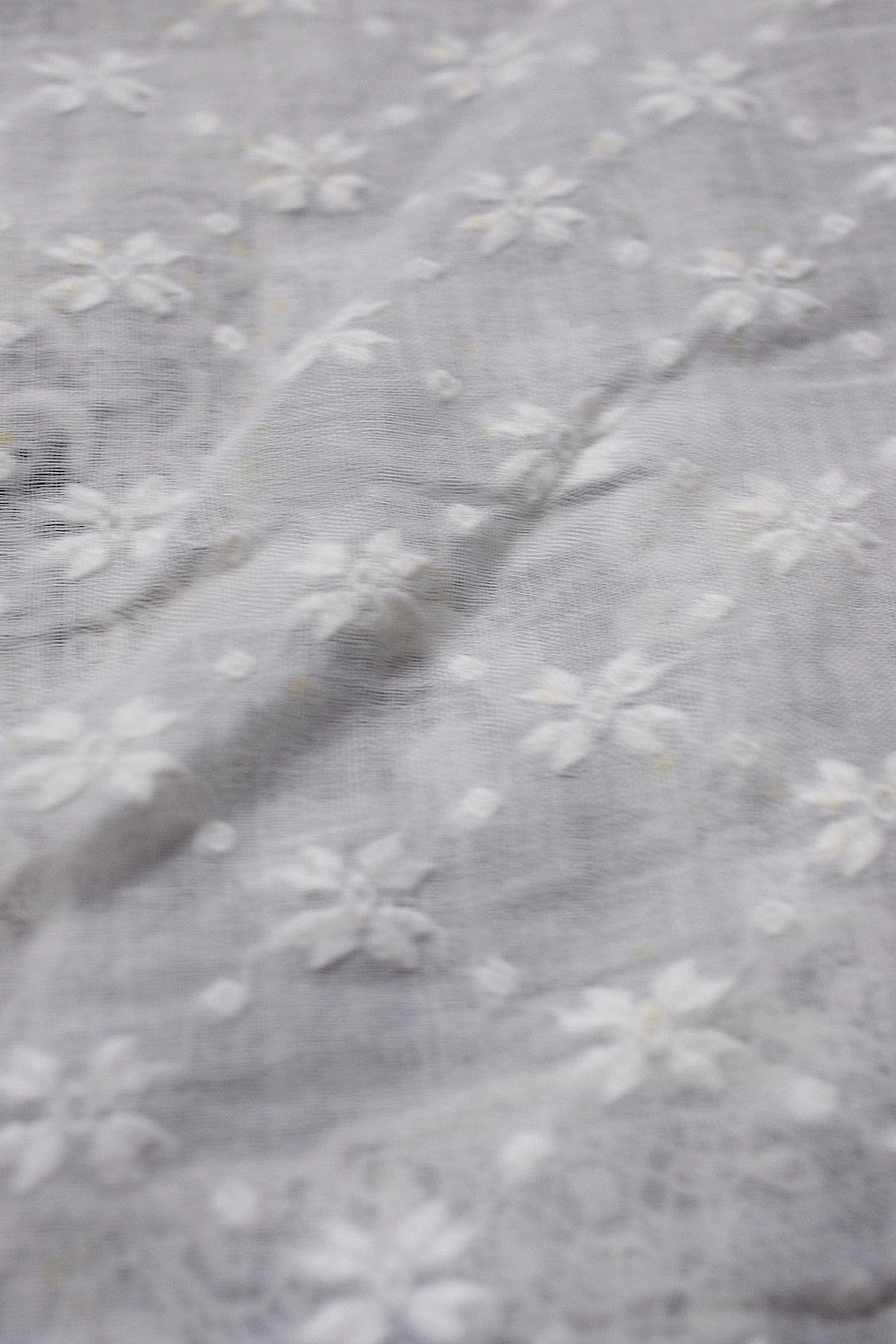 アンティークレース　dentelle ancienne-antique lace 刺繍カバー　素材 .FR a l'epoque