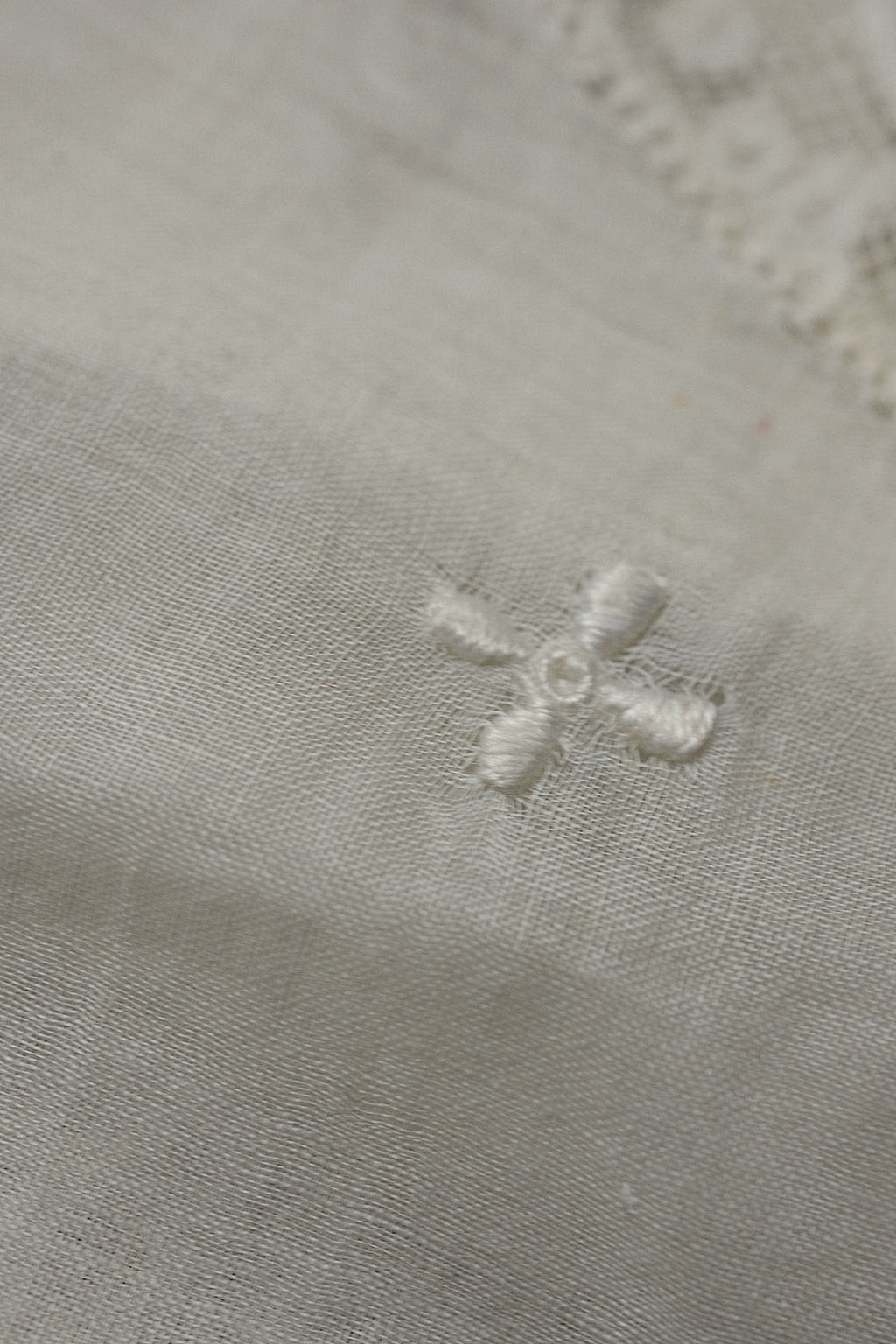 アンティークレース　dentelle ancienne-antique lace クッションカバー .FR a l'epoque