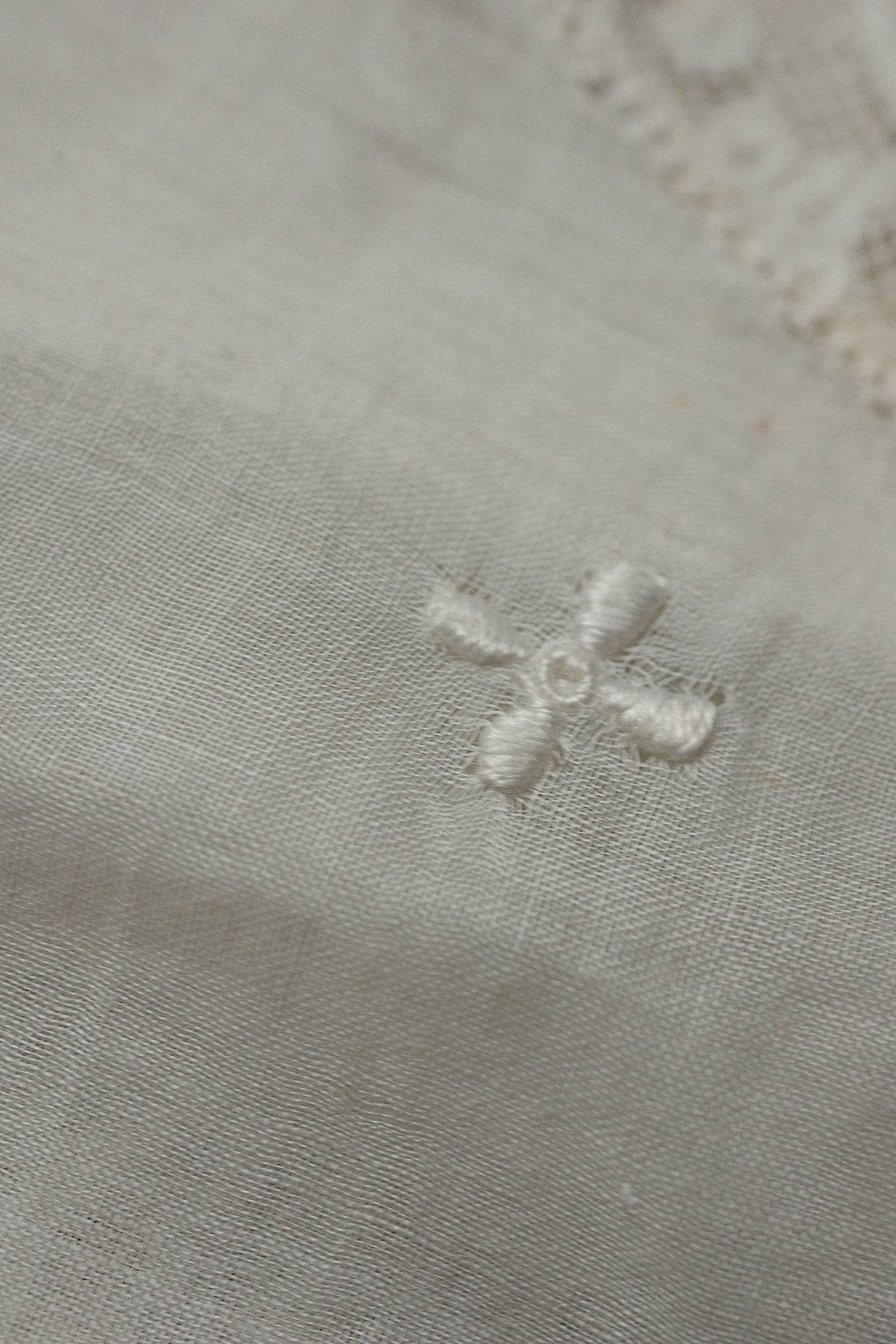 アンティークレース　dentelle ancienne-antique lace クッションカバー .FR a l'epoque