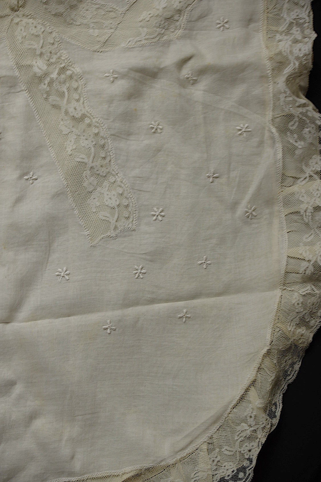 アンティークレース　dentelle ancienne-antique lace クッションカバー .FR a l'epoque