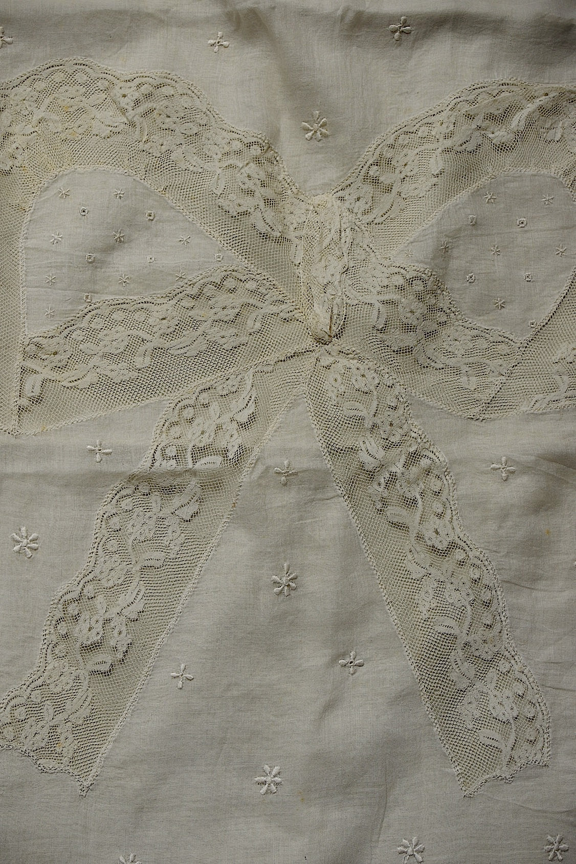 アンティークレース　dentelle ancienne-antique lace クッションカバー .FR a l'epoque